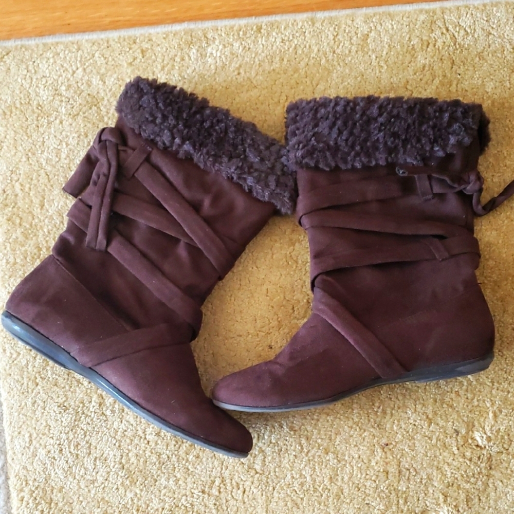 Aldo Women's Suede Boots with Faux Fur Trim - Size 39B (USA Size 8.5-9)